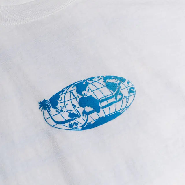 WRLDGRPHY globe print in gradient blue